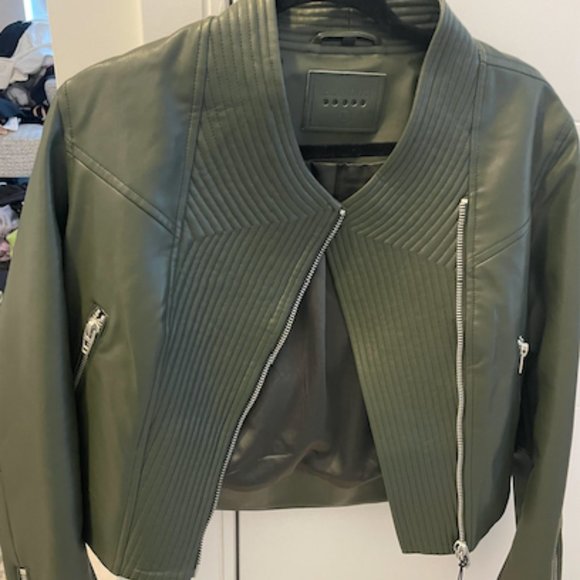 Green Moto Jacket - Picture 4 of 5